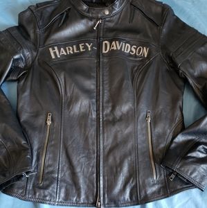 Harley Davidson women's leather riding jac…